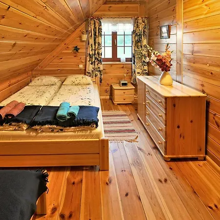 Mazury-dom بيت للعطل